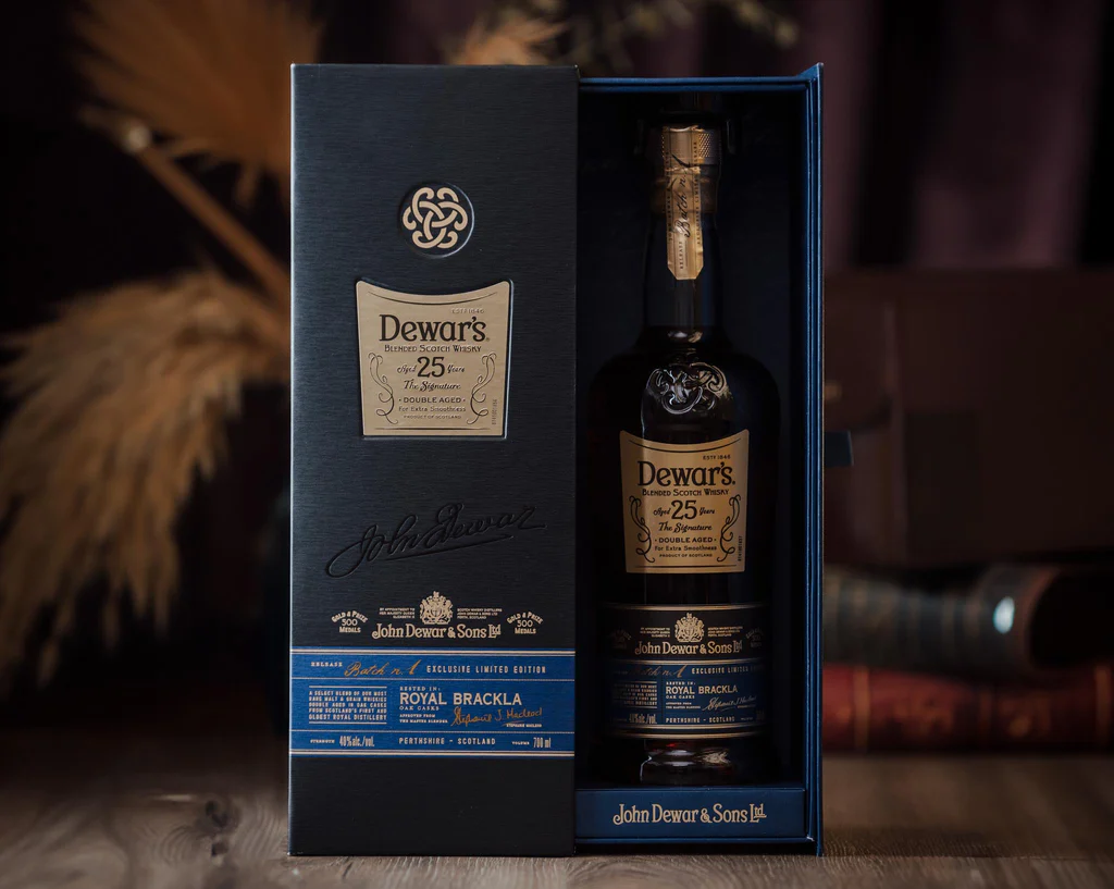 Dewar's Signature Blended 25 YO