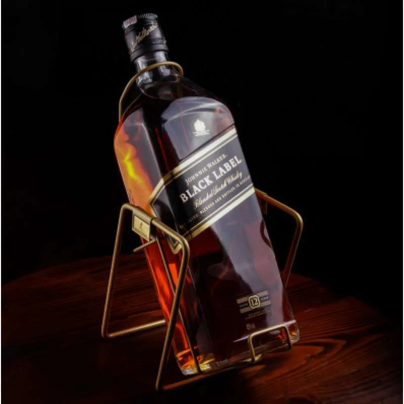 Johnnie Walker Black Cradle
